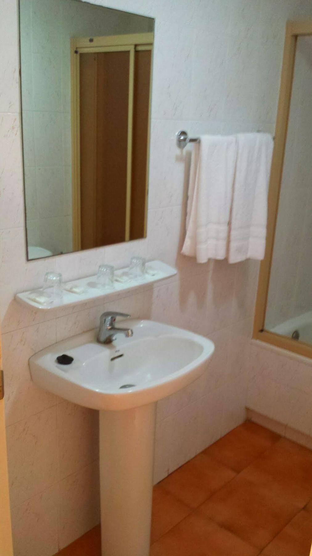 Hostal Bahia Alicante La Condomina Екстер'єр фото